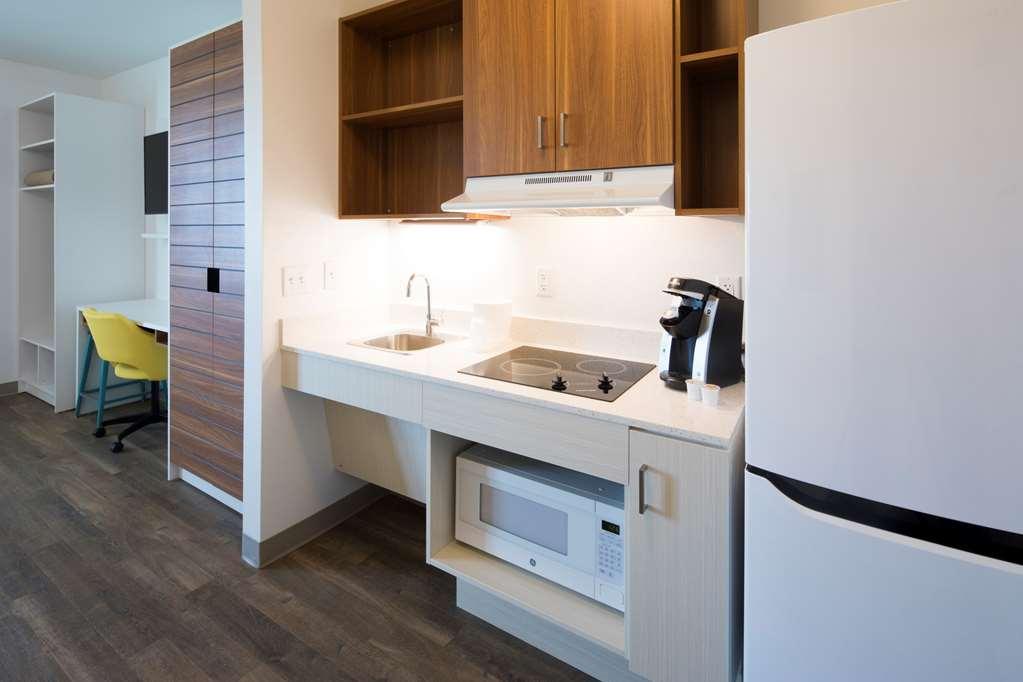Uptown Suites Extended Stay Denver Co -Westminster Habitación foto